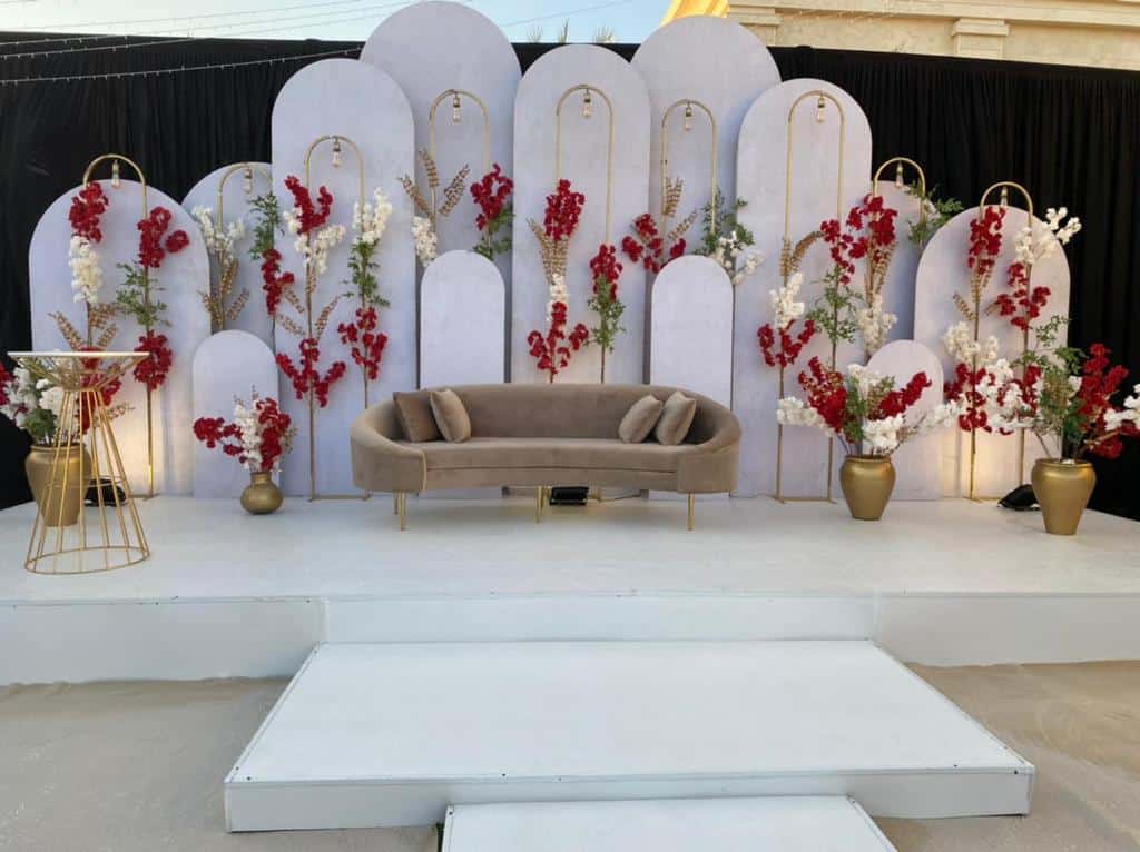 Falak Events organizing all kinds of outdoor events , kosha, stage, backdrop and all requirements تنظيم كافة حفلات الحوش الخارجية الحدائق والفنادق الاعراس والملكة من كوش وجميع الترتيبات والتزيين والورود