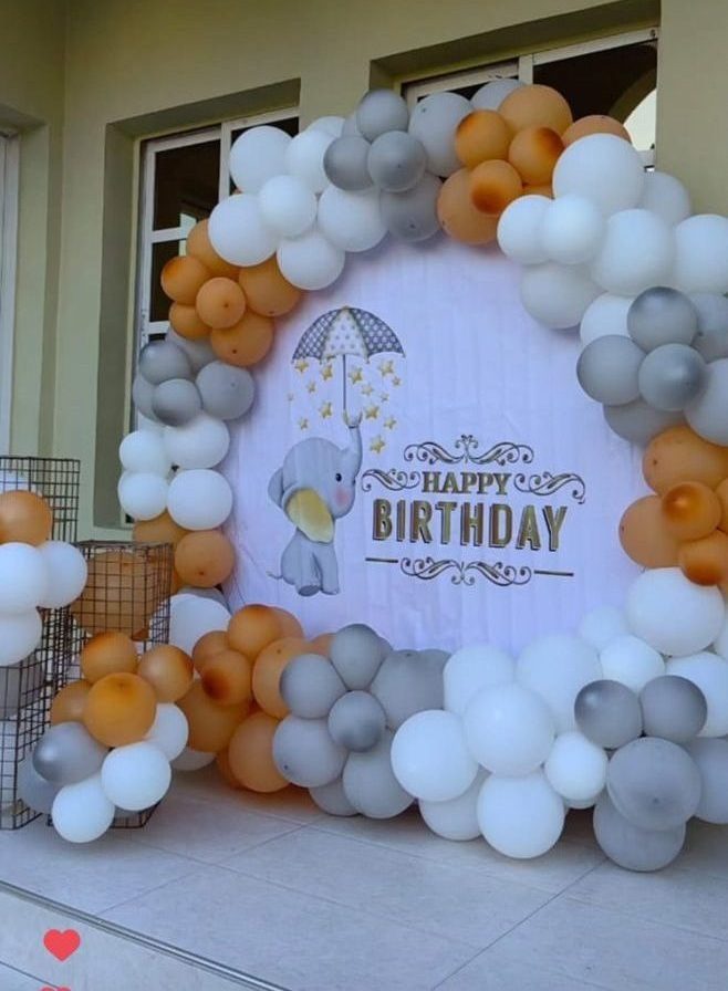 Birthday Parties حفلات اعياد Birthday party setup with themed decorations, balloons, and cake table. تجهيز حفلة عيد ميلاد مع ديكورات ثيم، بالونات، وطاولة كيك