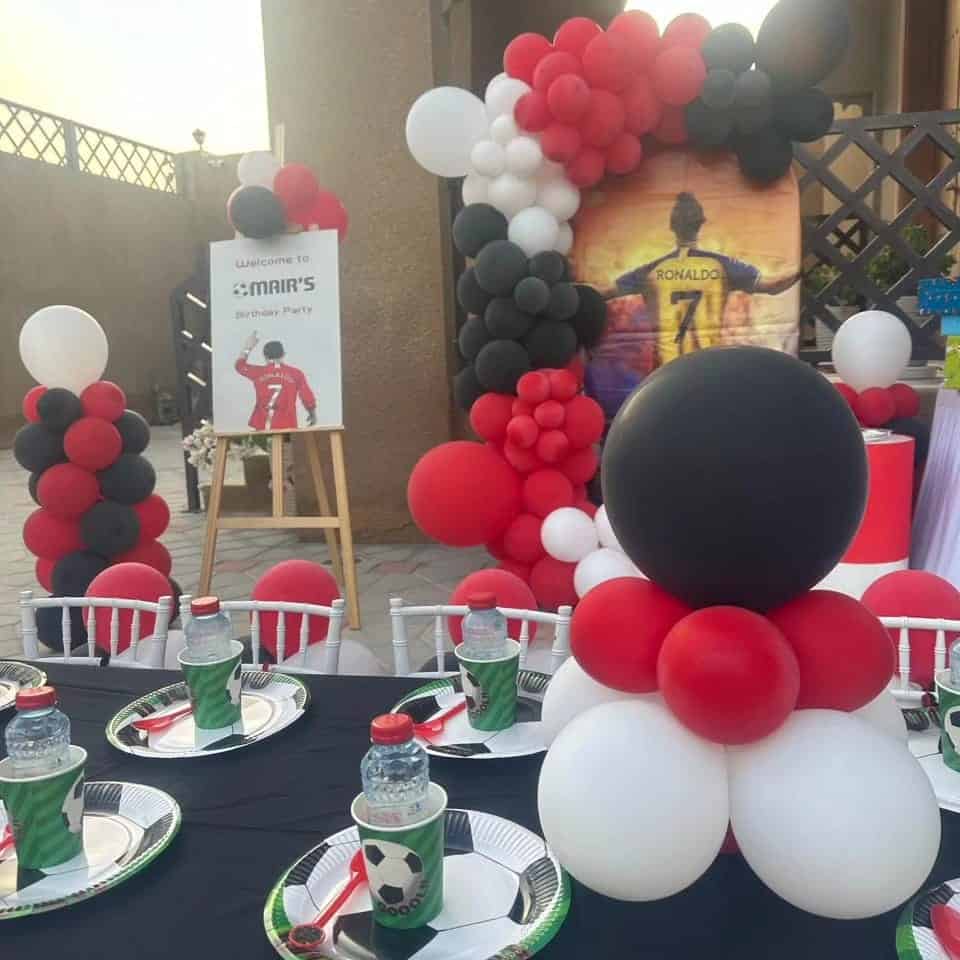 Birthday Parties حفلات اعياد Birthday party setup with themed decorations, balloons, and cake table. تجهيز حفلة عيد ميلاد مع ديكورات ثيم، بالونات، وطاولة كيك
