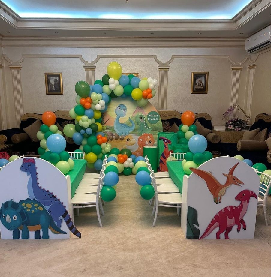 Birthday Parties حفلات اعياد Birthday party setup with themed decorations, balloons, and cake table. تجهيز حفلة عيد ميلاد مع ديكورات ثيم، بالونات، وطاولة كيك